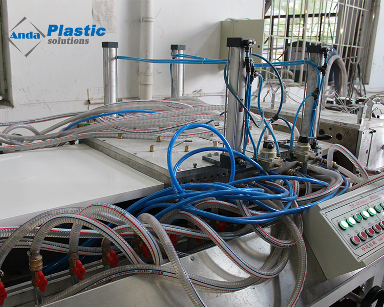 Boards Making Machine SJ80/156 PLC Control Pvc Foam Board Cabinet Extruder Machinery
